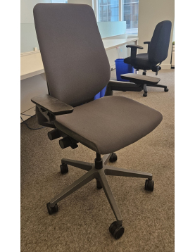 Steelcase - Chaise Opérateur Ergonomique