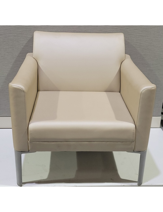 Hon - Chaise Lounge
